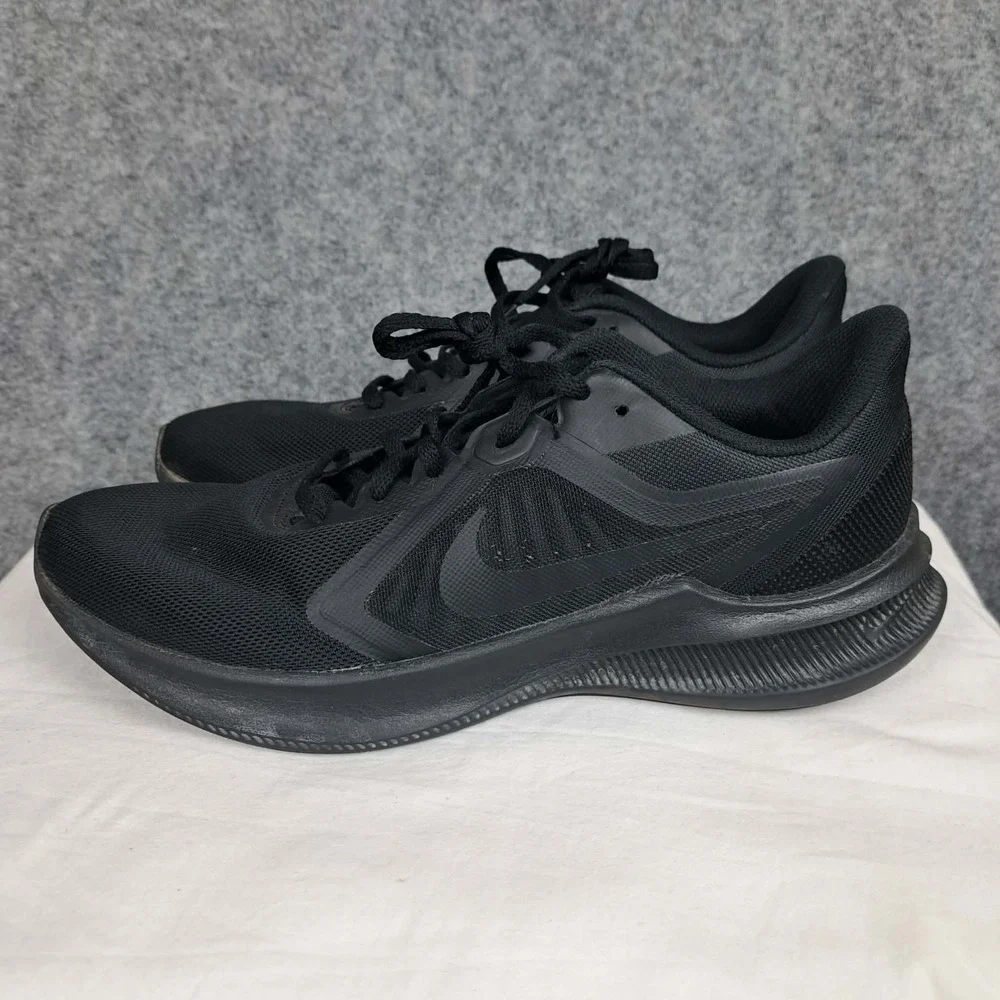 Nike Downshifter 10 Mens 10 Black‎ Iron Grey CI9981-002 Athletic Running Sneaker